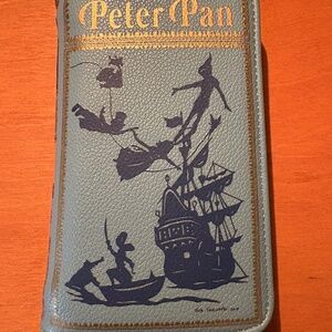 NWT Disney Book Wristlet Peter Pan
